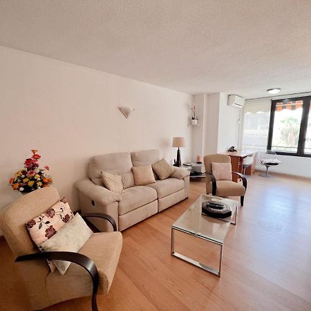 Apartamento En Malaga Este Exterior photo
